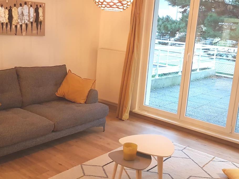 Comme Chez Vous Apartment Страсбург Екстериор снимка