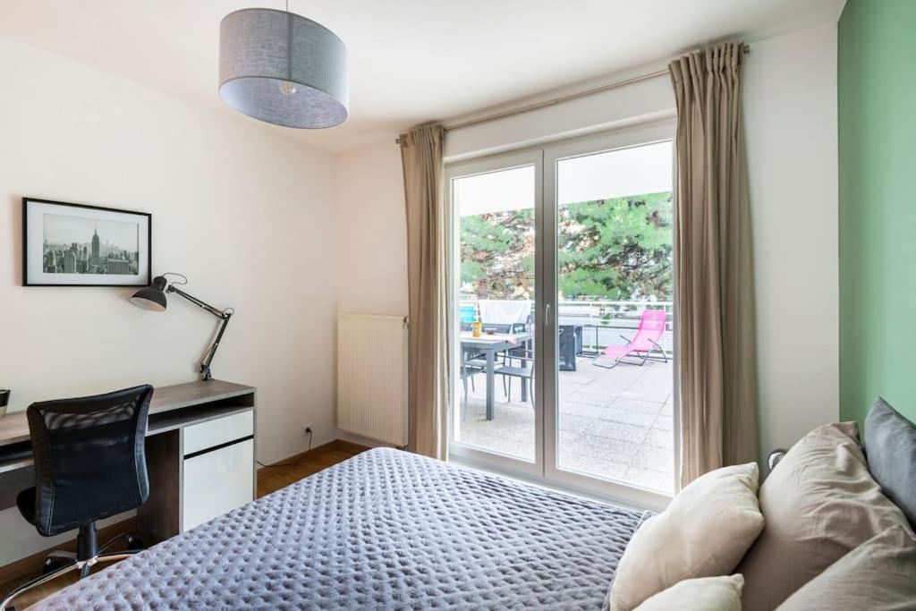 Comme Chez Vous Apartment Страсбург Екстериор снимка